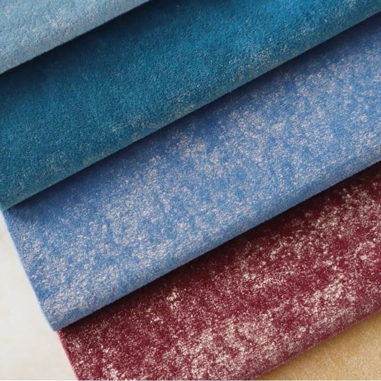 Kultafoliolla kohokuvioitu Mosha Velvet Kangas Decor verhoilu tekstiili